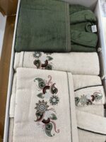 Taç bornoz seti - Görsel 3