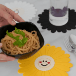 Papatya Model Kokulu Silikon Nihale Tencere Demlik Altlığı- Siyah